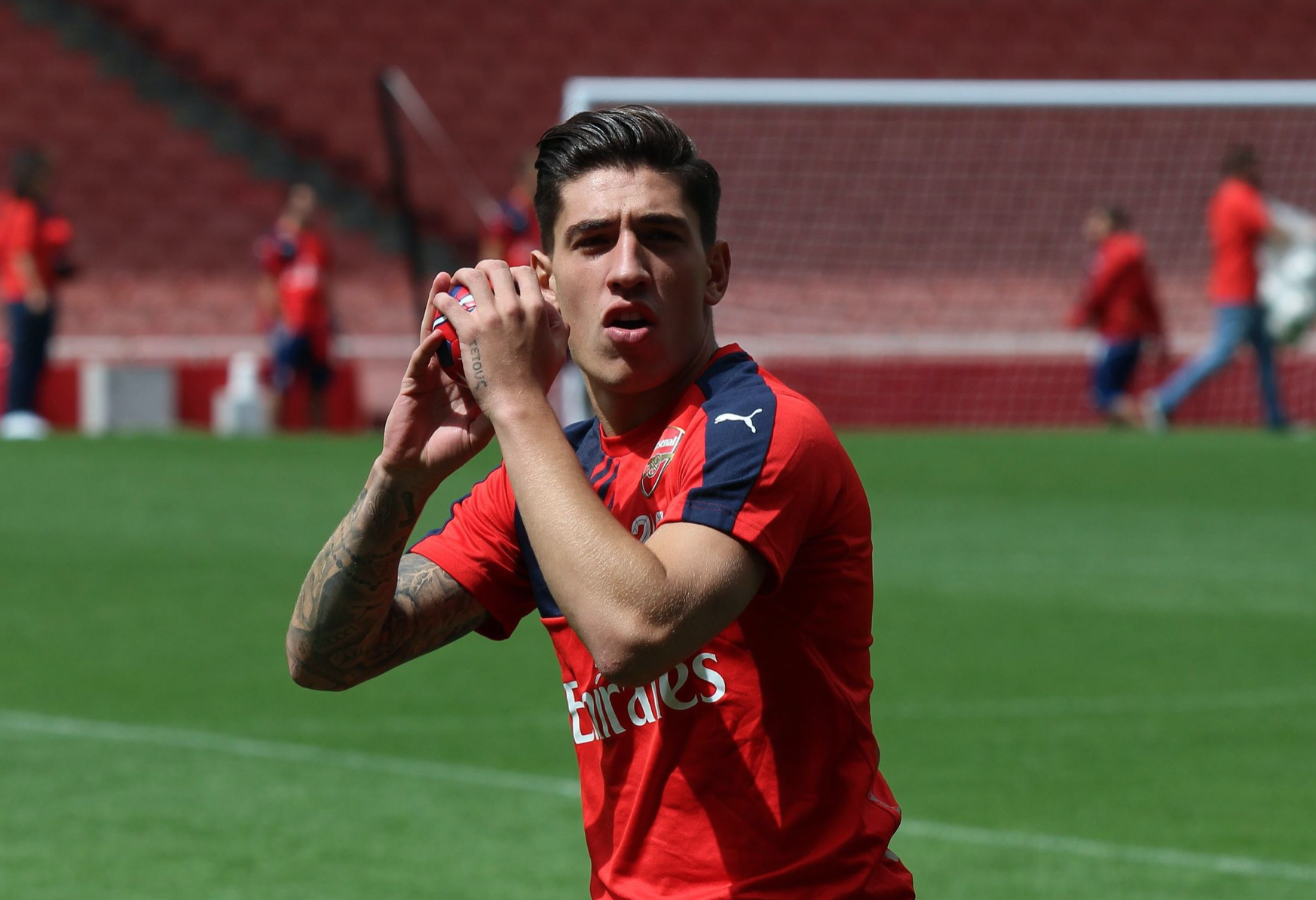 Arsenal's Hector Bellerin Credits Vegan Diet For Major Health