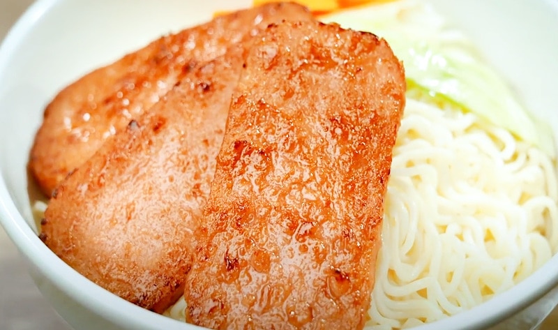 VegNews.OmniPorkLuncheonMeat