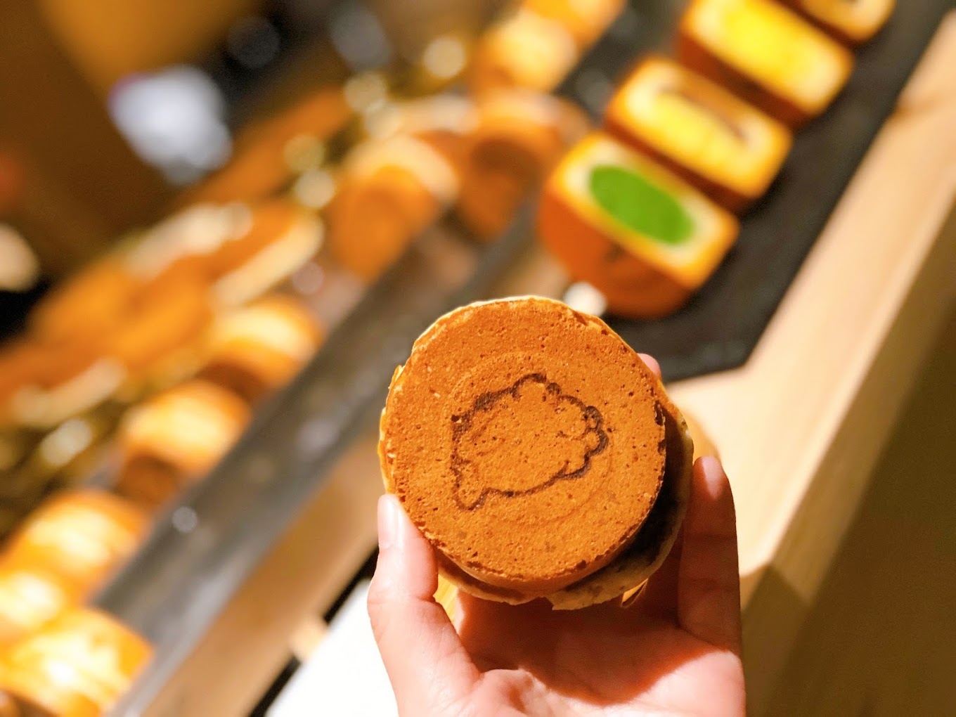 Seven Dials Wheelcake Island