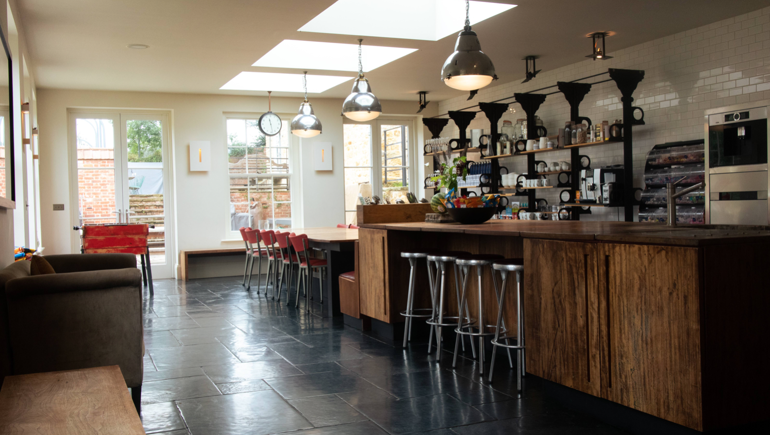 Squeaky Bean Influencer house interior